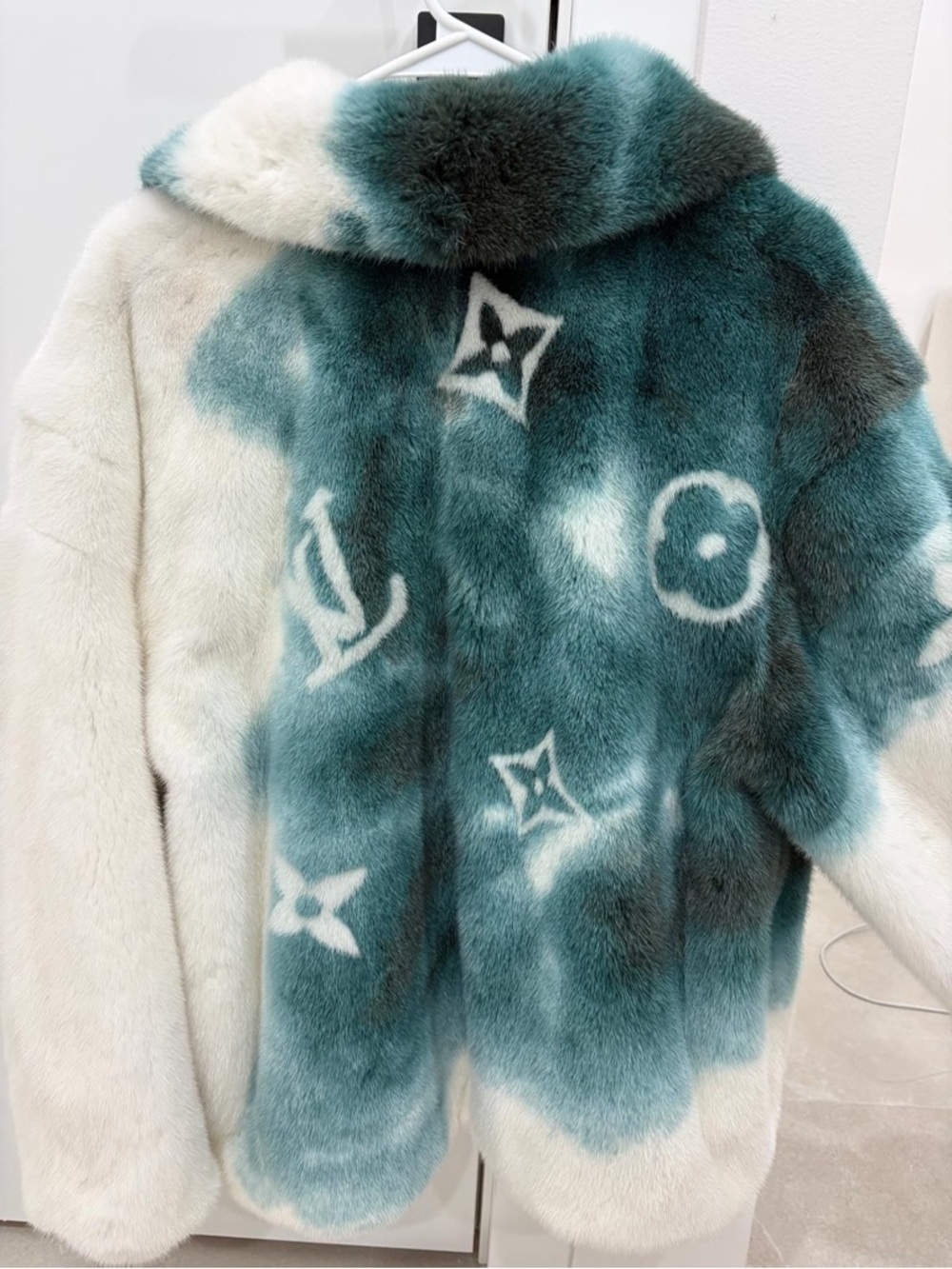 Louis Vuitton Spray Mink Bomber Jacket - Picture 2 of 12